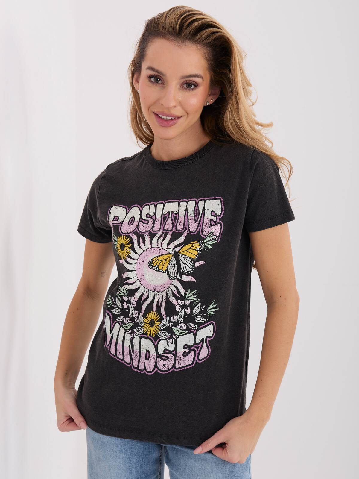 Grafitové triko s nápisem