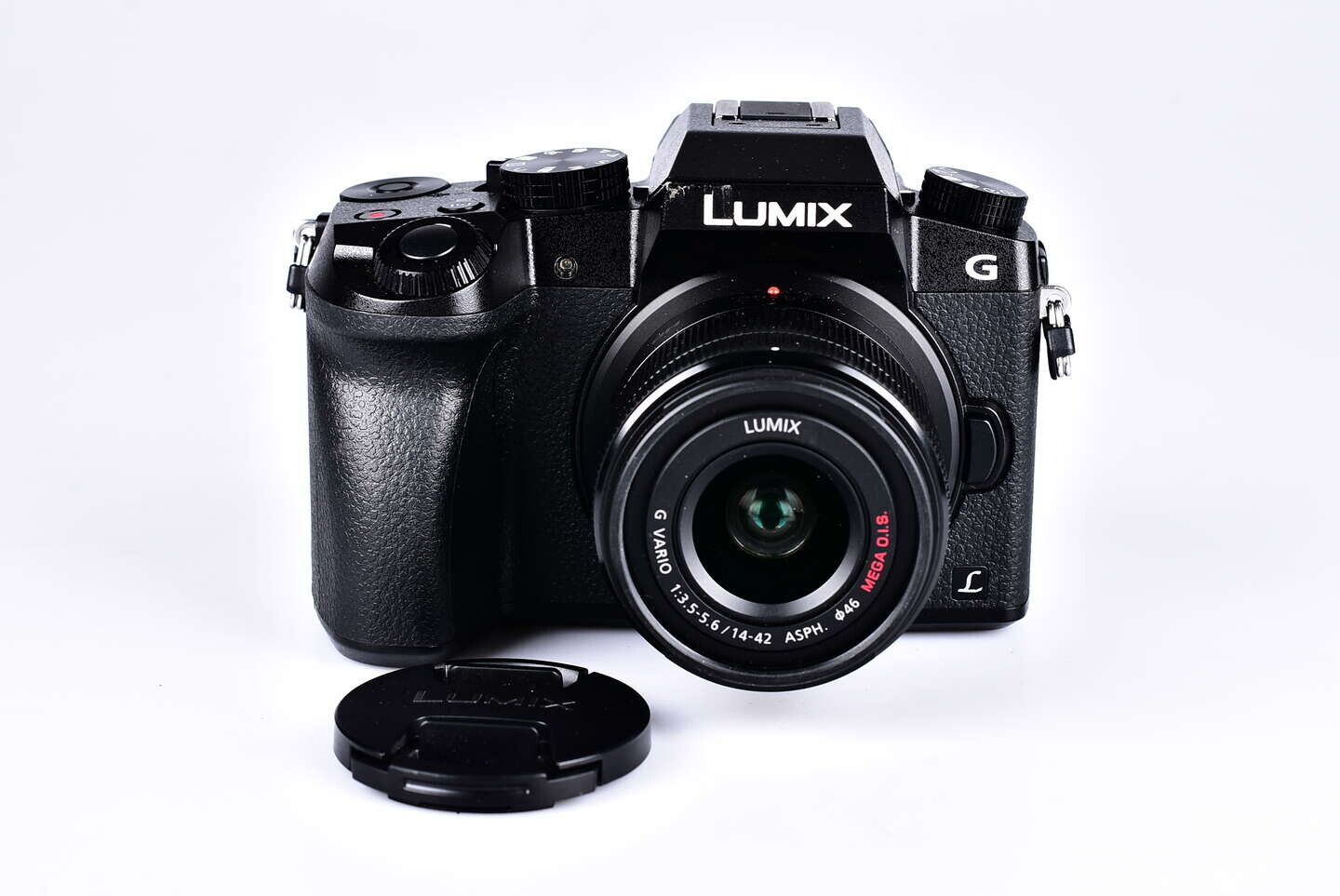 Panasonic Lumix DMC-G7 + 14-42 mm II bazar