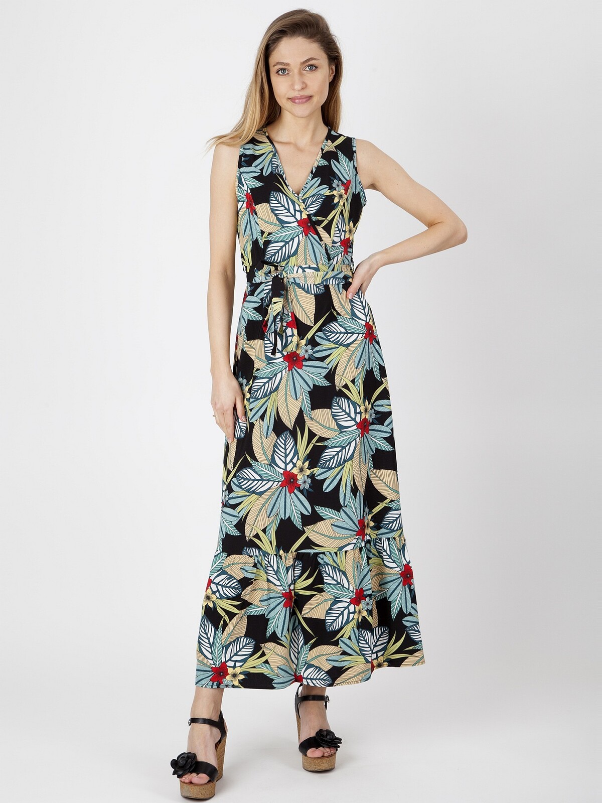 PERSO Woman's Long light women's dress with a floral motif