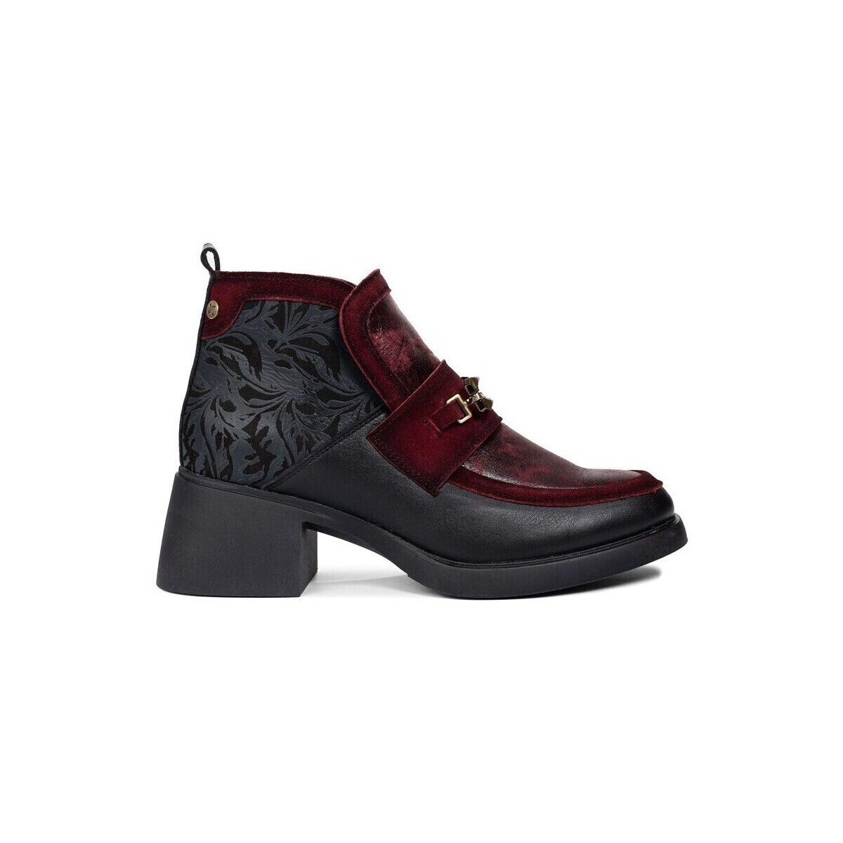 Maciejka  0713923008  ruznobarevne