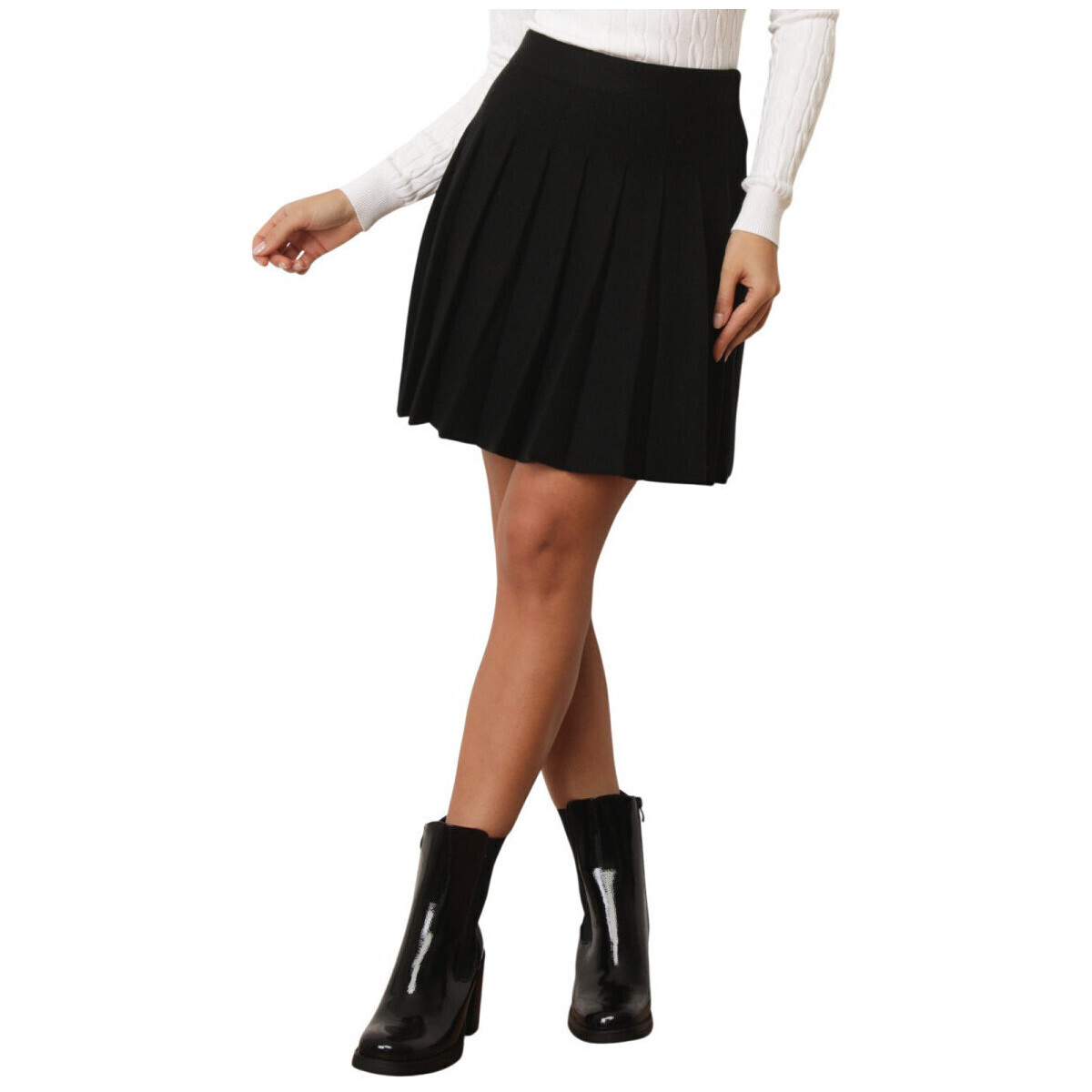 La Modeuse  77143_P182808  Černá