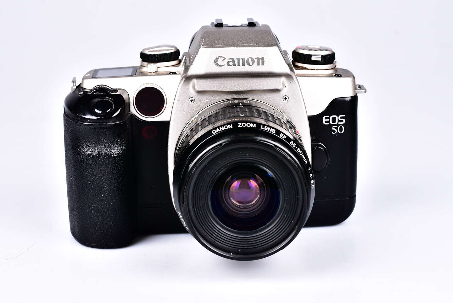 Canon EOS 50 + 35-80 mm bazar