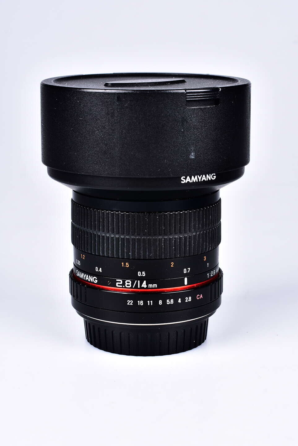 Samyang 14 mm f/2,8 pro Canon bazar
