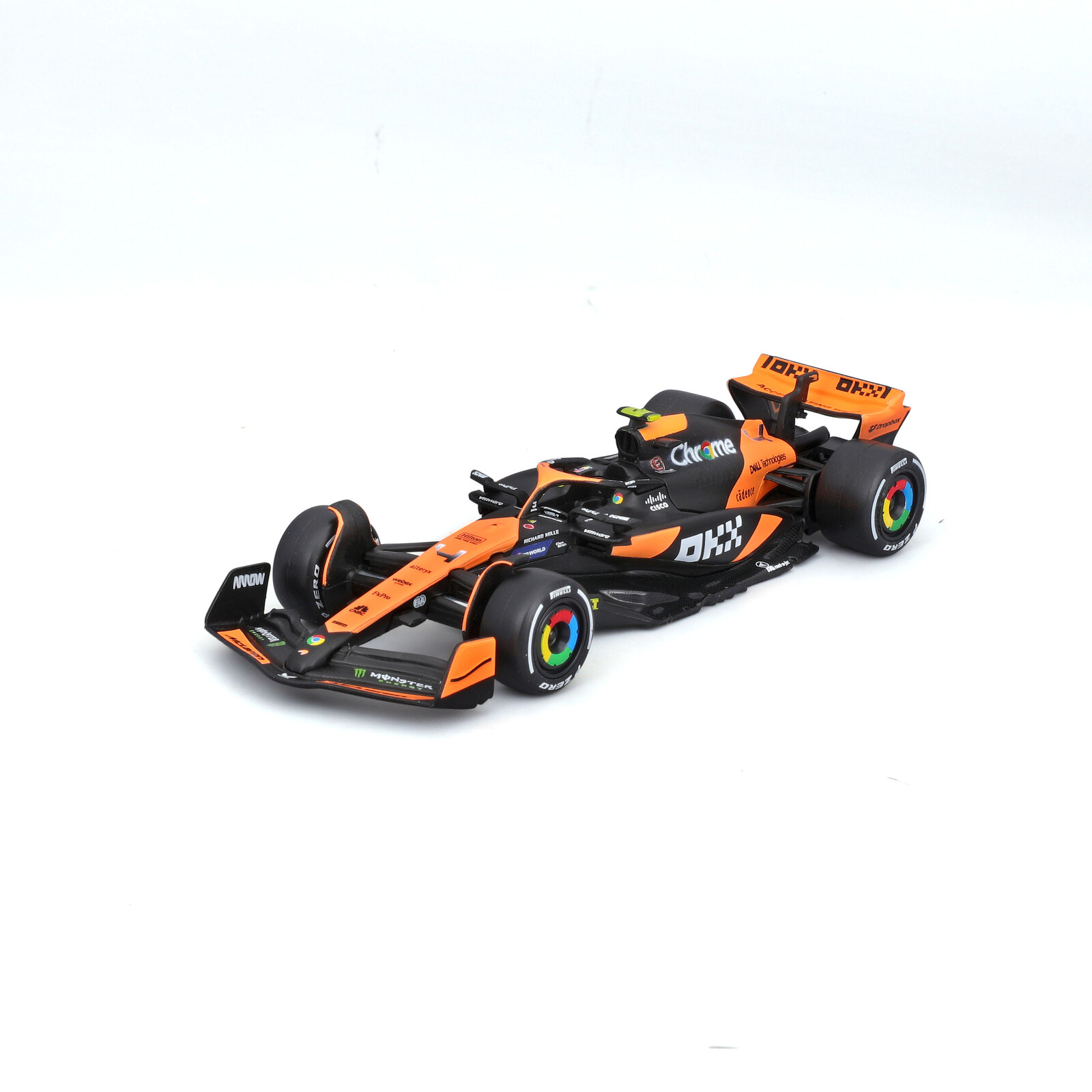 Bburago 1:43 RACE Formula F1 - McLaren F1 Team MCL38 (2024) #4 (Lando Norris)
