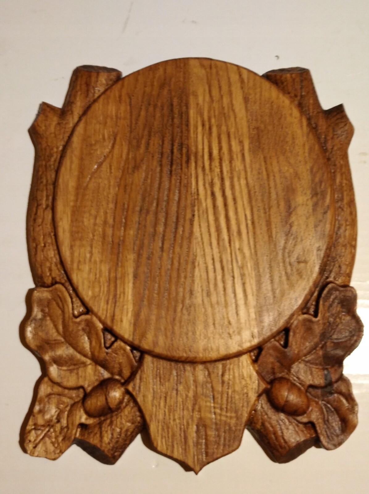 deska pod trofej paroží velká koza vyřezávané dřevo