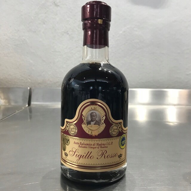 Roční Balsamico Ocet Modena Igp Sigillo Rosso