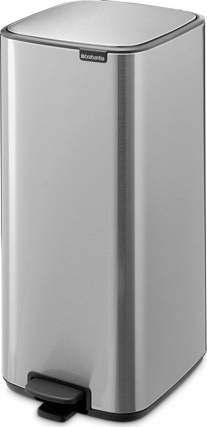 Nášlapný ocelový odpadkový koš v matně stříbrné barvě 30 l Bo – Brabantia