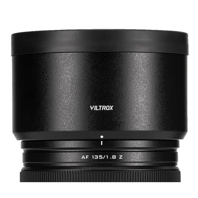 VILTROX clona PL-24A pro 135/1,8 LAB