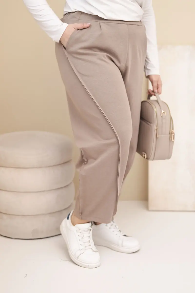 Kesi Włoski Dámské bavlněné kalhoty Plus Size volného střihu s vysokým pasem fango