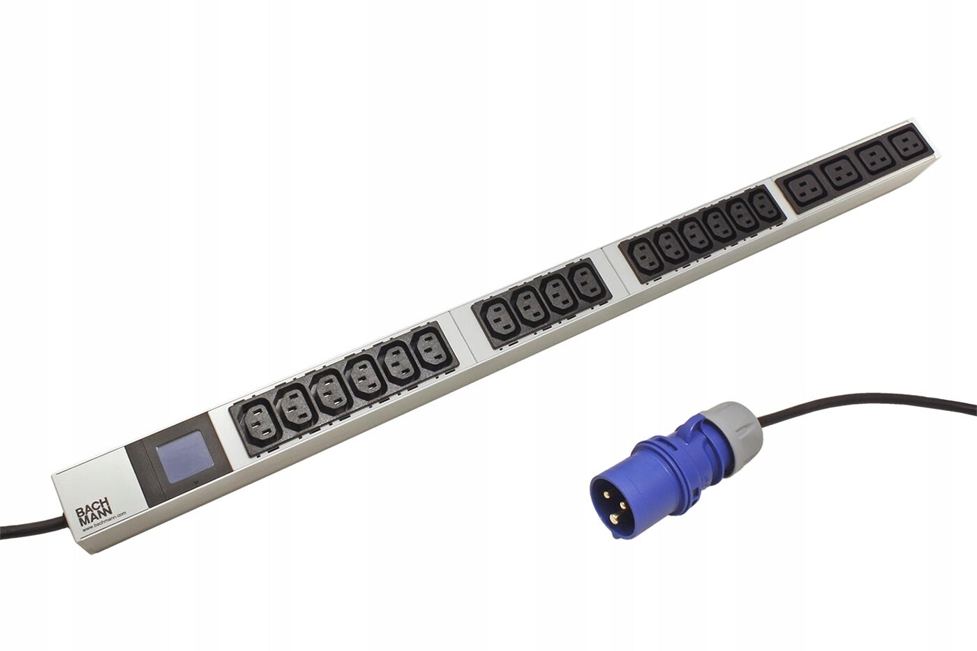 Bachmann Napájecí panel 16x C13 4x C19, 3m,vidlice Iec 60309 16A, měření