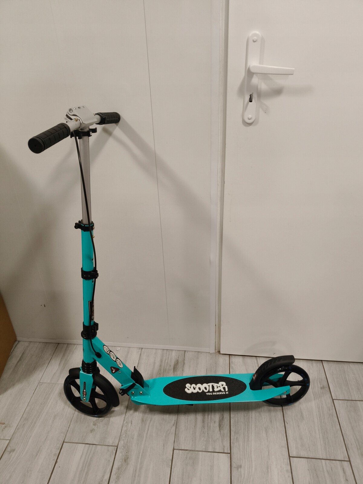 Koloběžka TB-H008D zelená