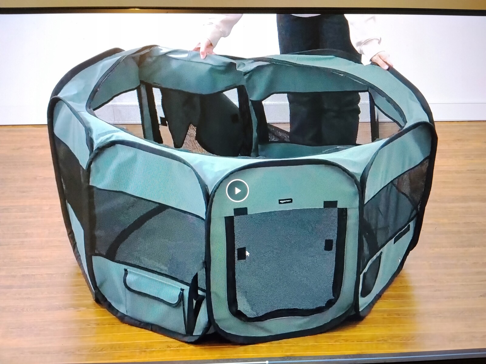 Amazon Basics Kotec pro středního psa Outlet