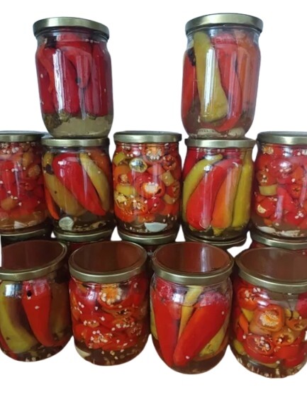 Ostré papričky chilli v marinádě 10 × 0,5 l – celé a krájené