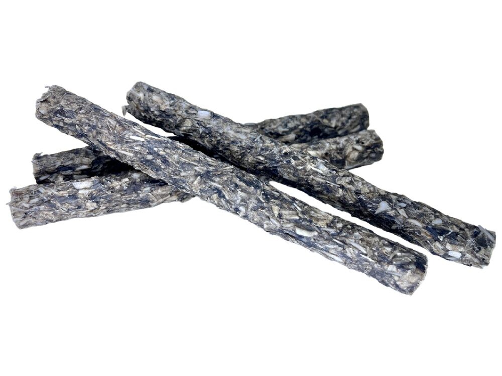 LK Baits Pet Luxusní tyčky ze sušené Tresky se sušenými borůvkami 50g