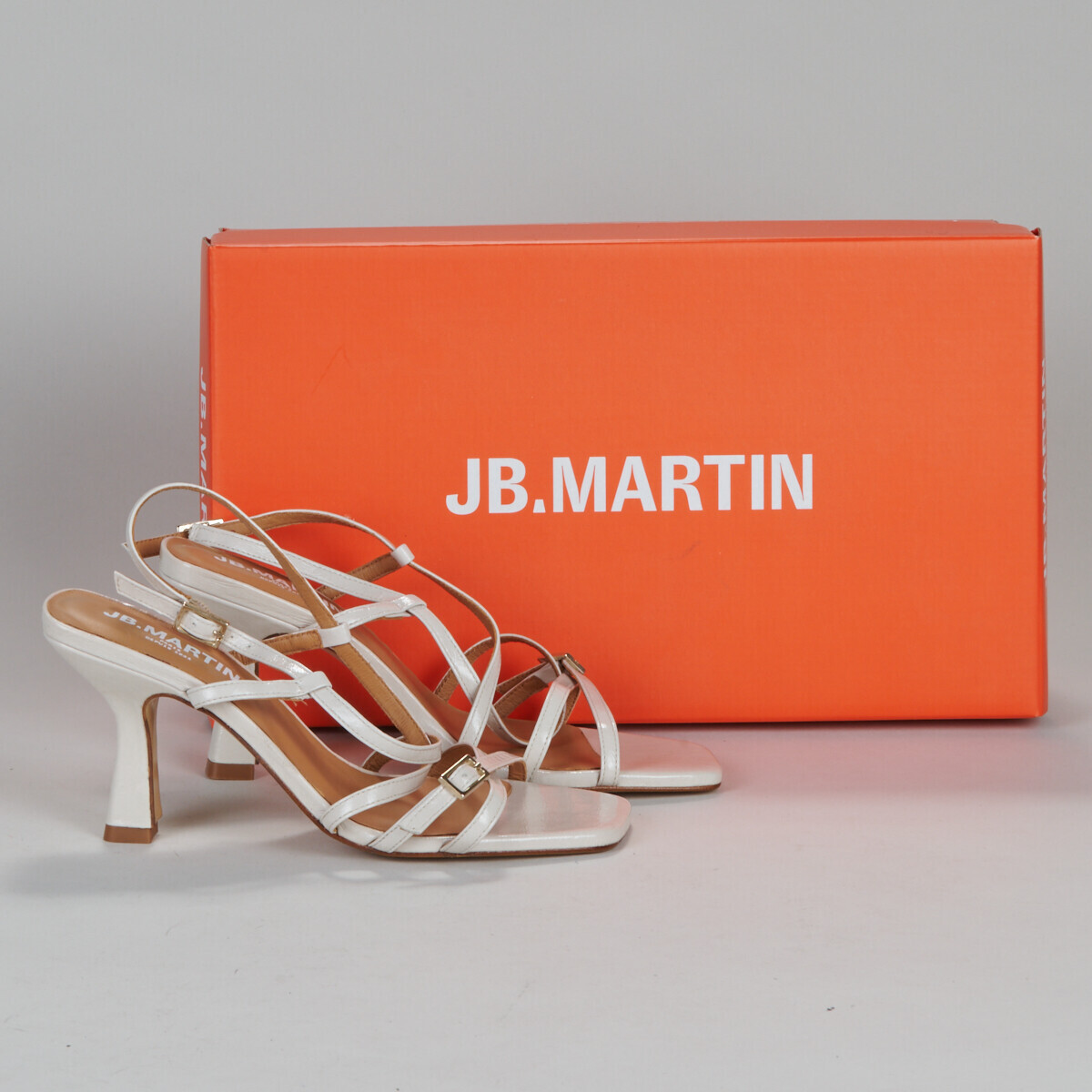 JB Martin  TETUE  Bílá