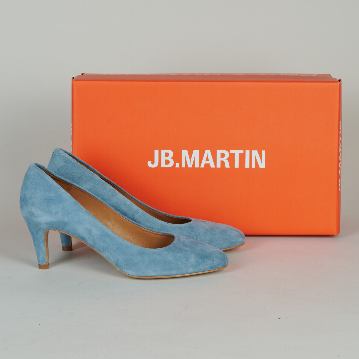 JB Martin  TIA  Modrá