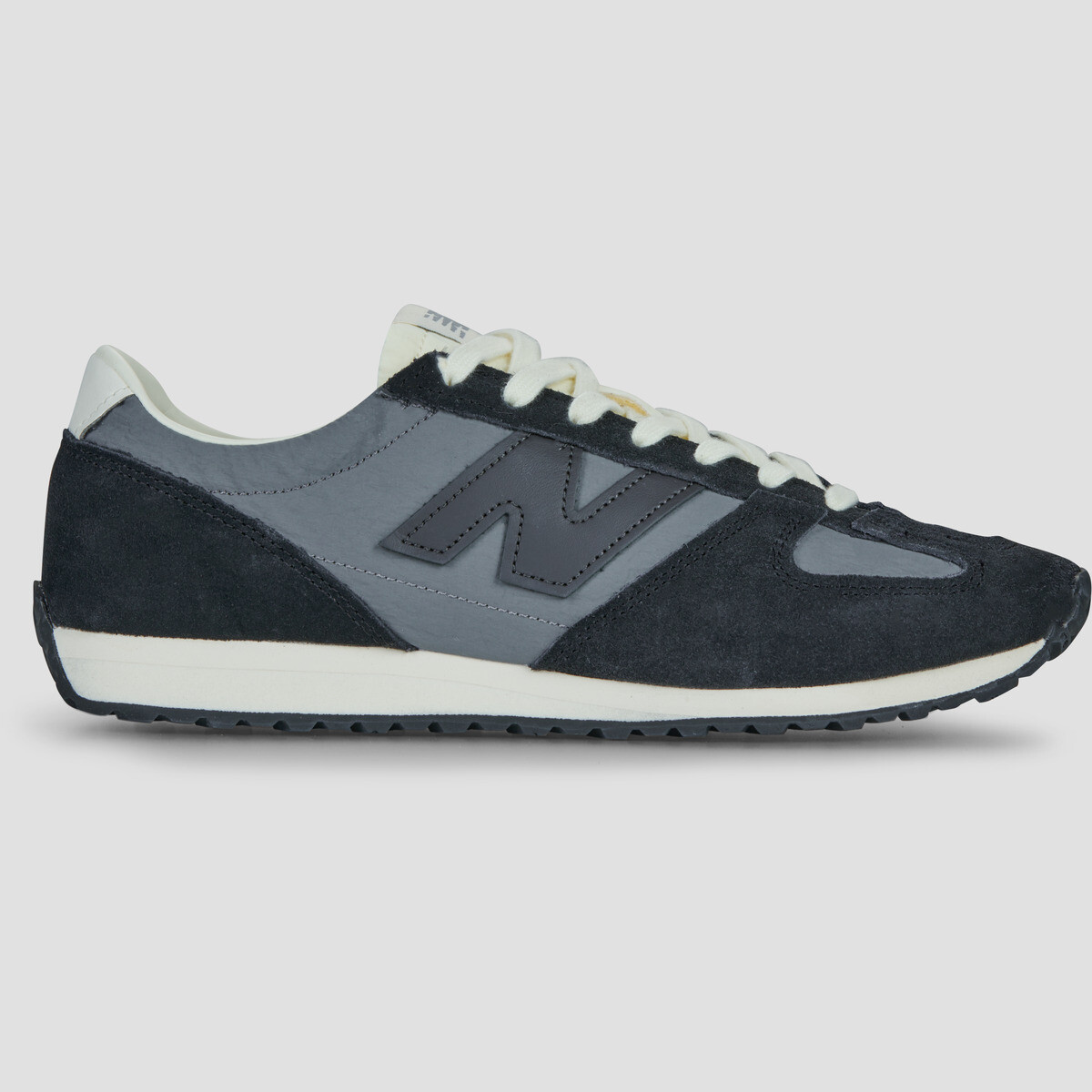New Balance  471  Černá