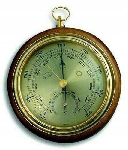 Tfa 45.1000.01 Barometr z dubu 108 mm.