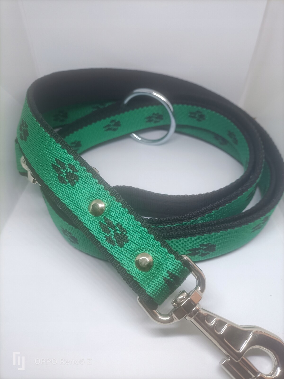 Vodítko skládací pro psa 30 mm 250 cm, dvojitě šitá, do 150 kg.