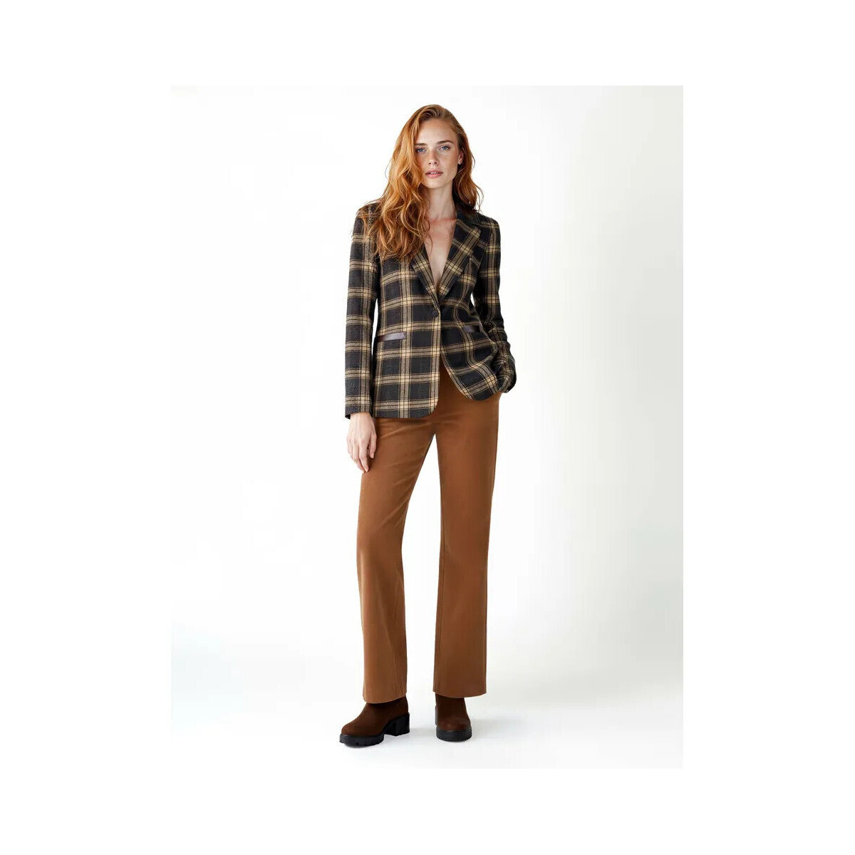 Rinascimento  CFC0127363003  ruznobarevne