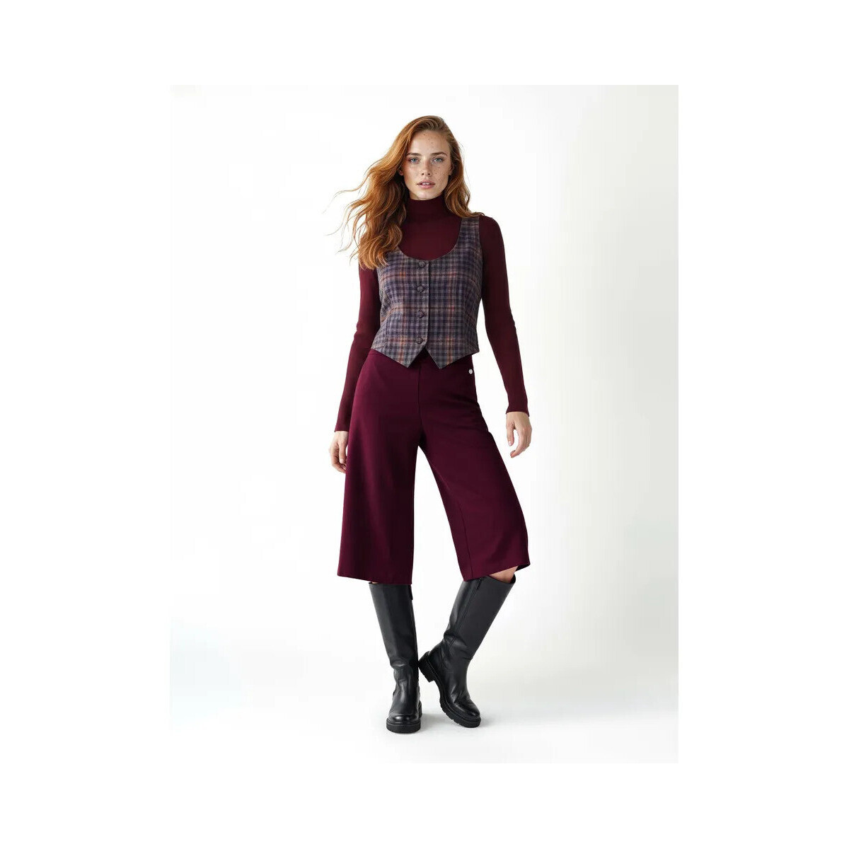 Rinascimento  CFC0128351003  ruznobarevne