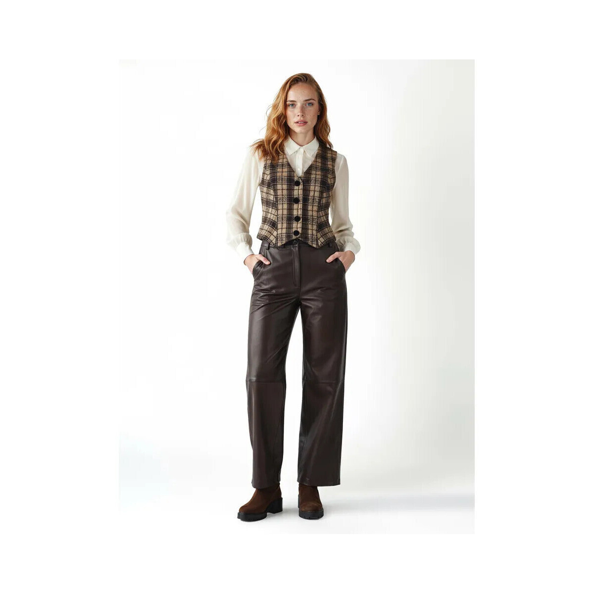 Rinascimento  CFC0128359003  Hnědá