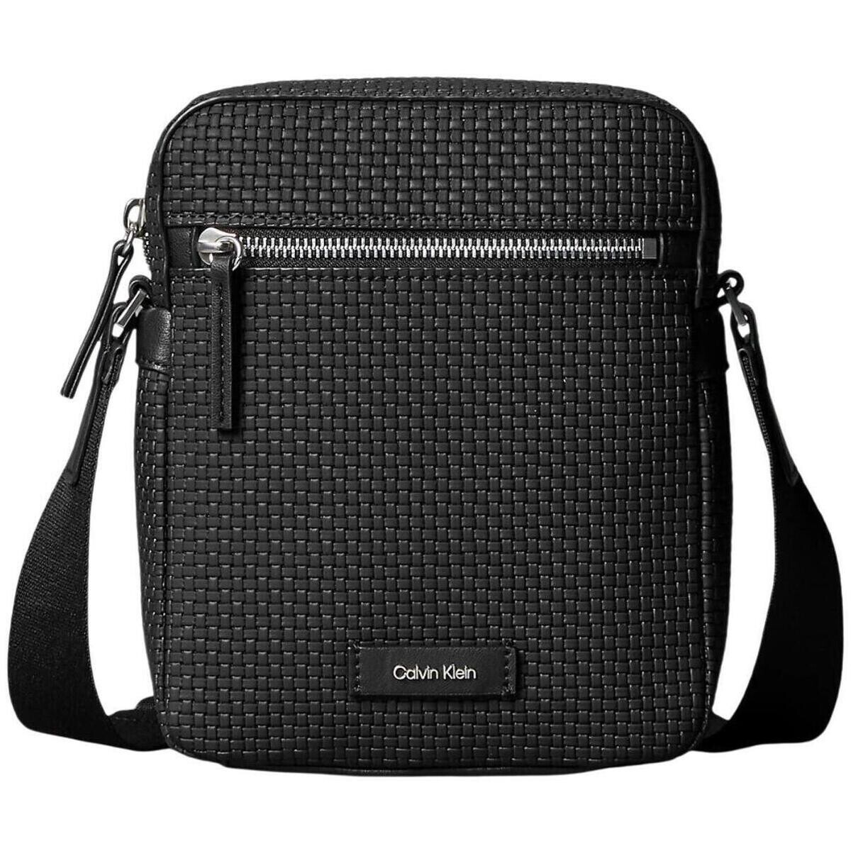 Calvin Klein Jeans  EMBOSSED WOVEN REPORTER LV04D3208G  Černá