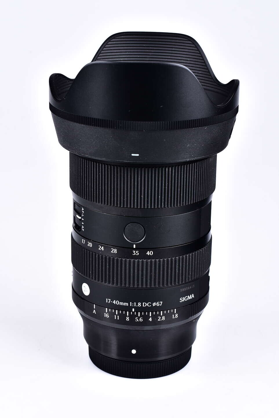 Sigma 17-40 mm f/1,8 DC Art pro Sony E bazar