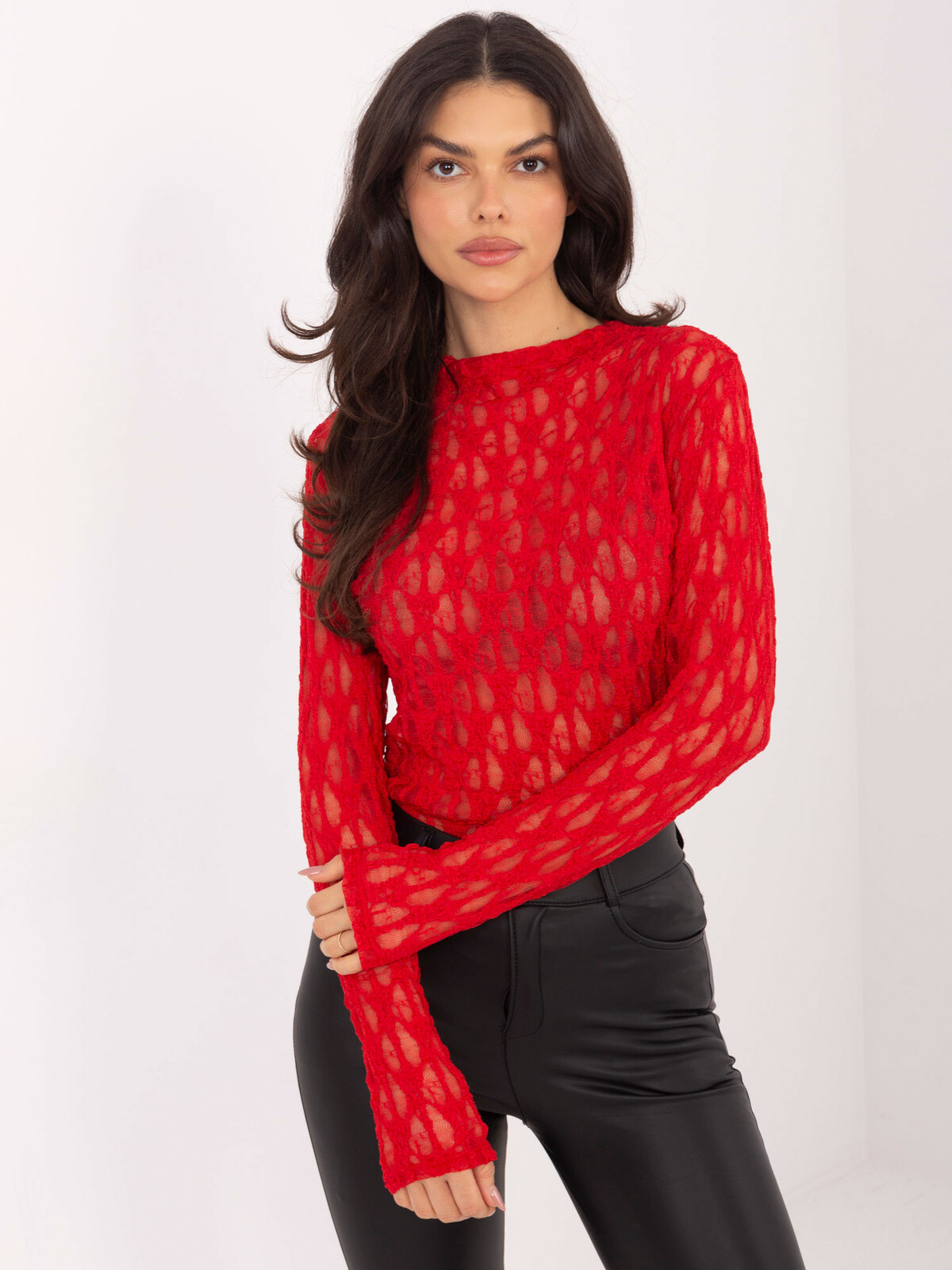 Červená vzorovaná halenka