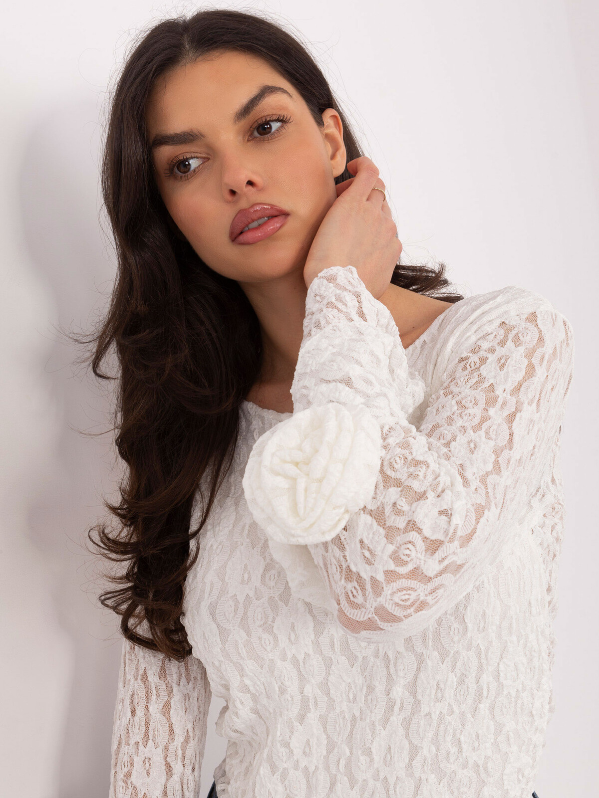 Krajková halenka ecru