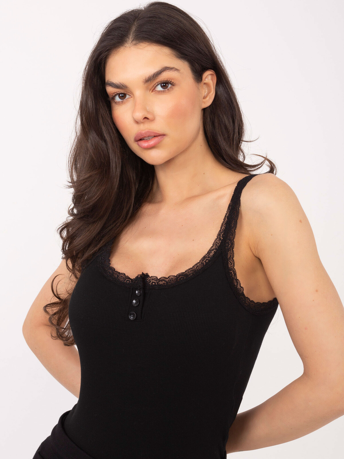 Černý top s krajkou a knoflíčky