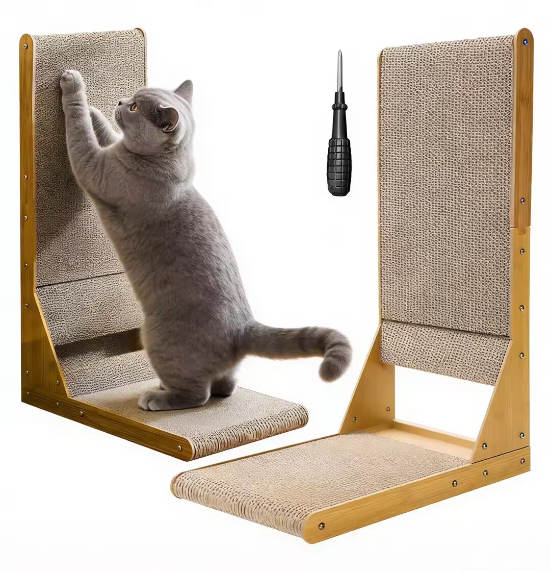 Kočičí Drápy Jsou 60 CM Svislé Kartonové Drápy Ve Tvaru L S Kartonovými Hračkami Na Zeď