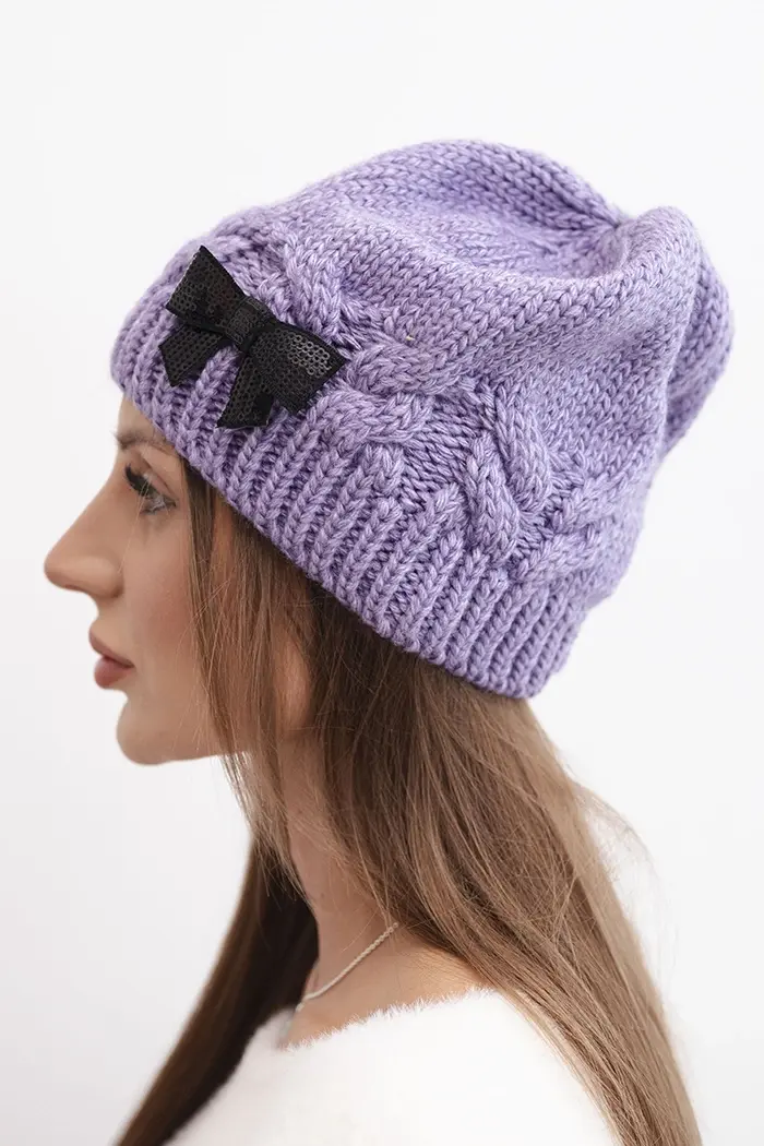 Dámská zimní čepice s ozdobnou mašlí K438