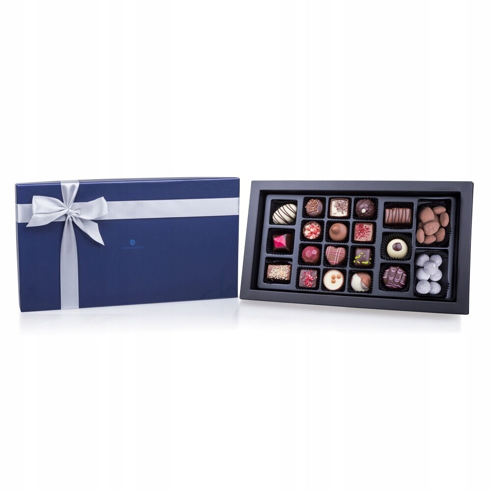 Sada 18 pralinek s ořechy v čokoládě ve 2 vydáních Bonboniéra