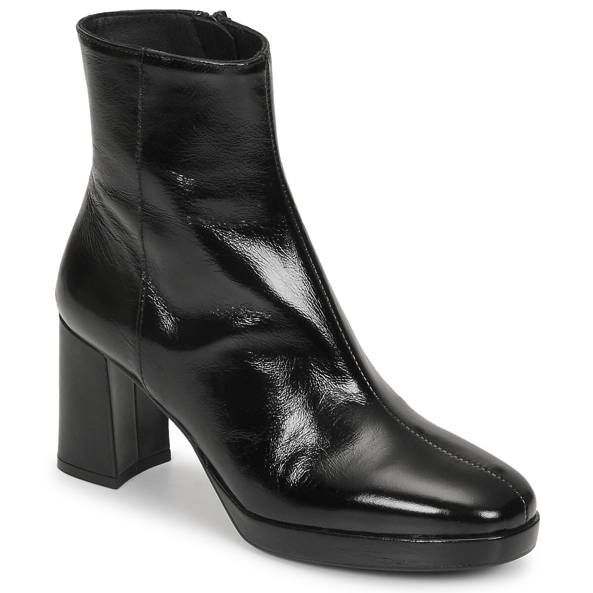 Jonak  BORIS  Černá