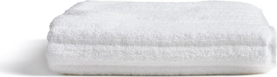 Bílý froté bavlněný ručník 50x90 cm Navira – Kave Home