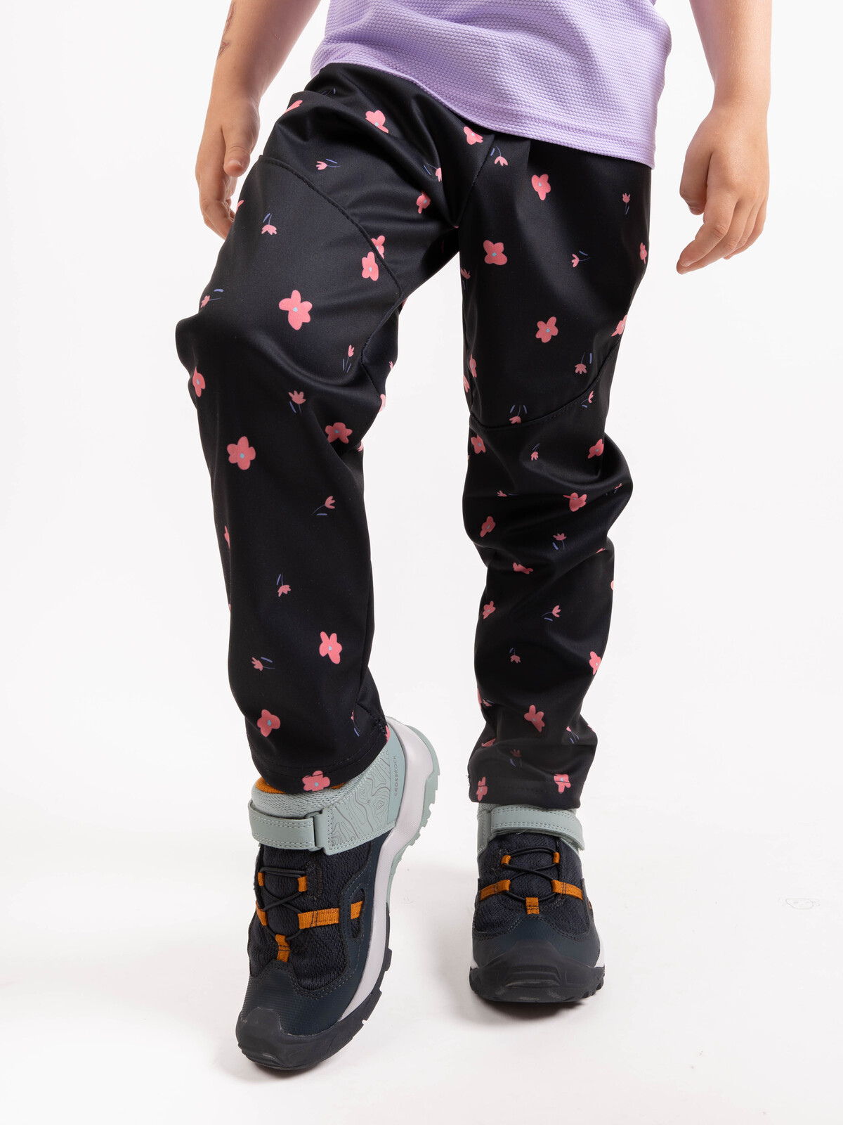 Unuo, Dětské softshellové kalhoty s fleecem pružné Sporty, Květiny UO8596227148639 Velikost: 104/110 8596227148639