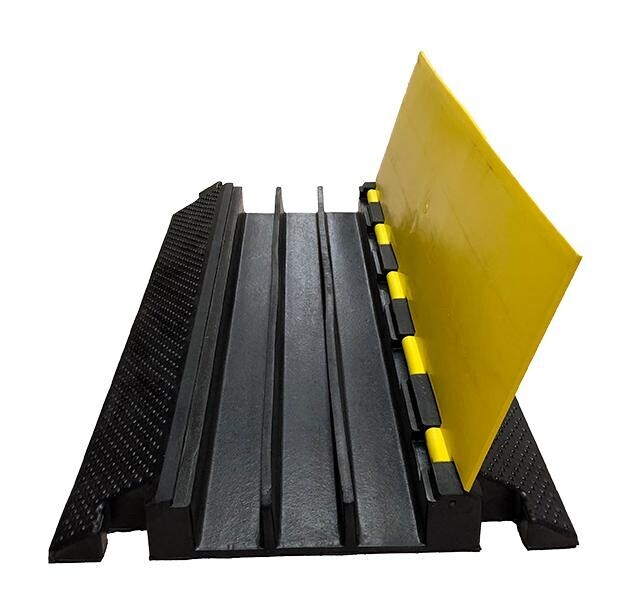 Io Audio Technologies Csl20103-03 Cable Protector, 3-Ch, 3Ft, Black/yellow