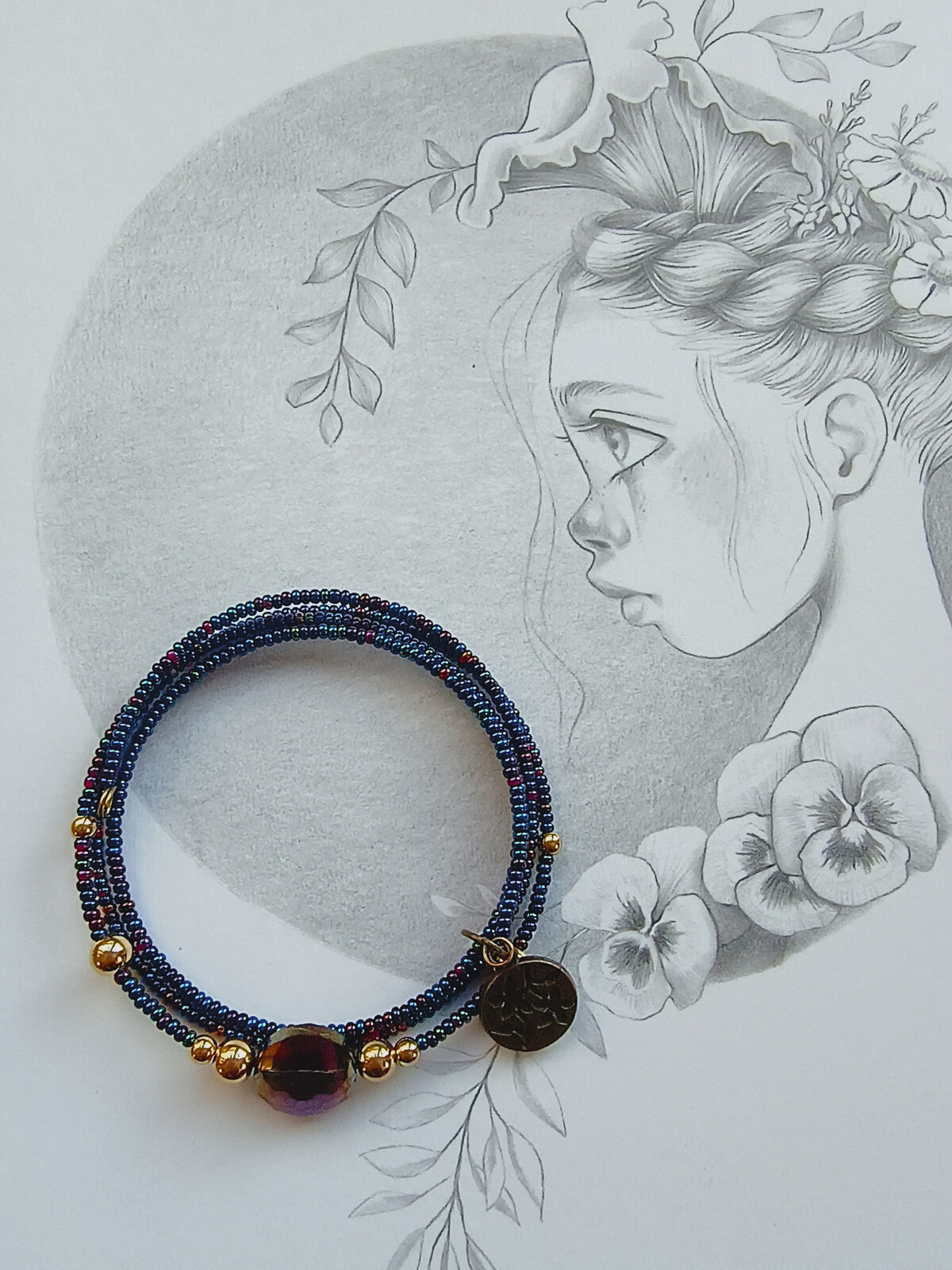 Emada Náramek, 2012, paměťový drát, Astrid, 1 ks