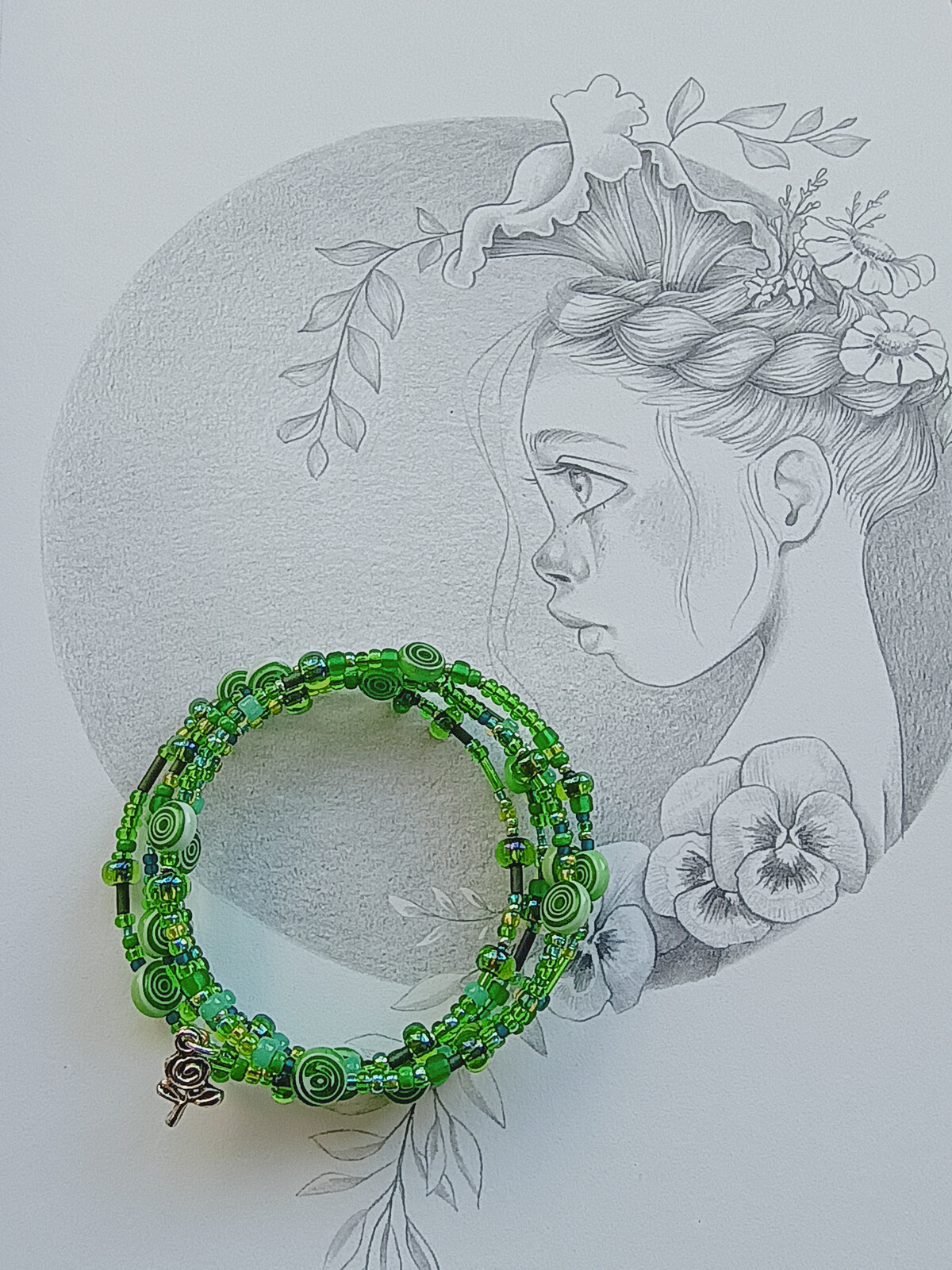 Emada Náramek, 2017, paměťový drát, Adel, 1 ks