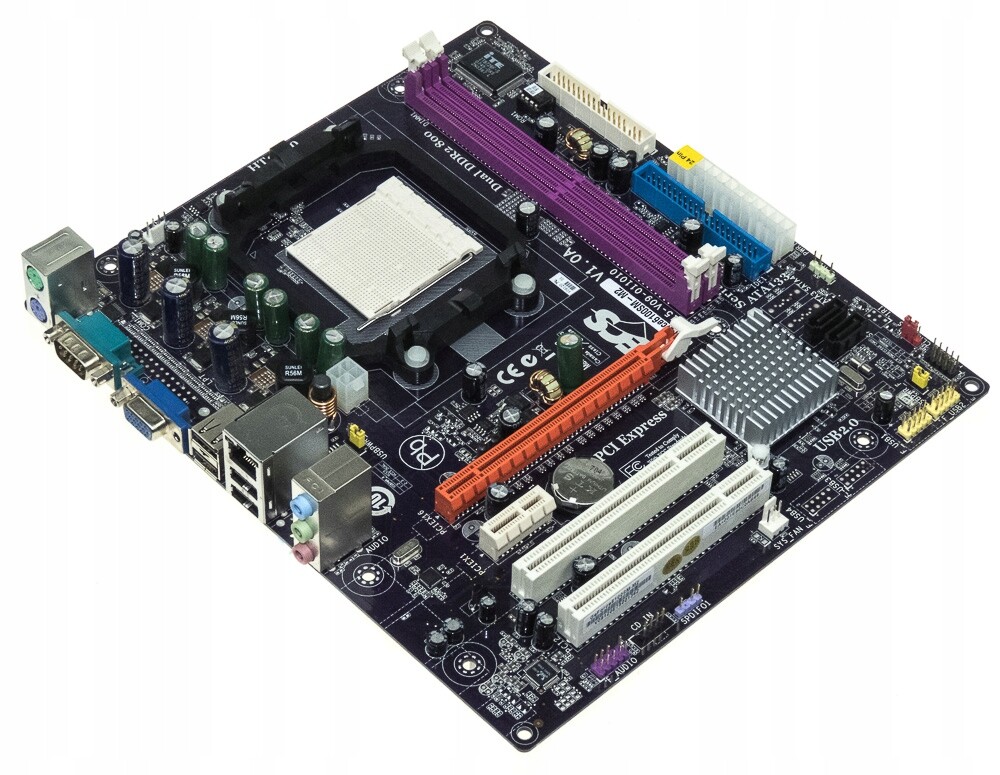 Ecs GEFORCE6100SM-M Socket AM2, 2x DDR2, 2x PCIe, 2x Pci, mATX