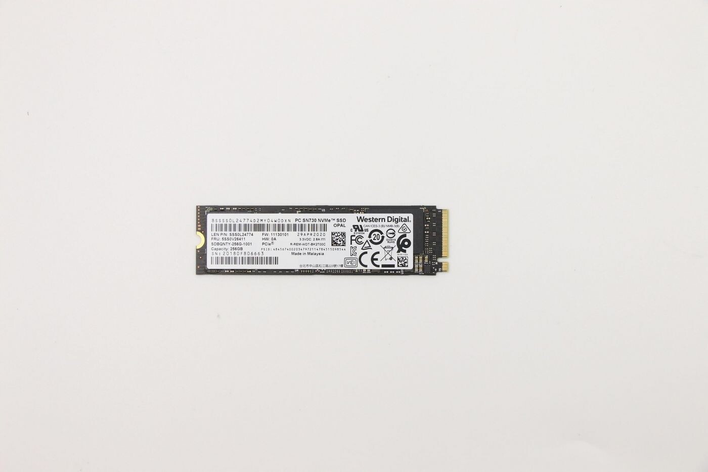Lenovo 256G PCIe 3x4, 5SS0V26411