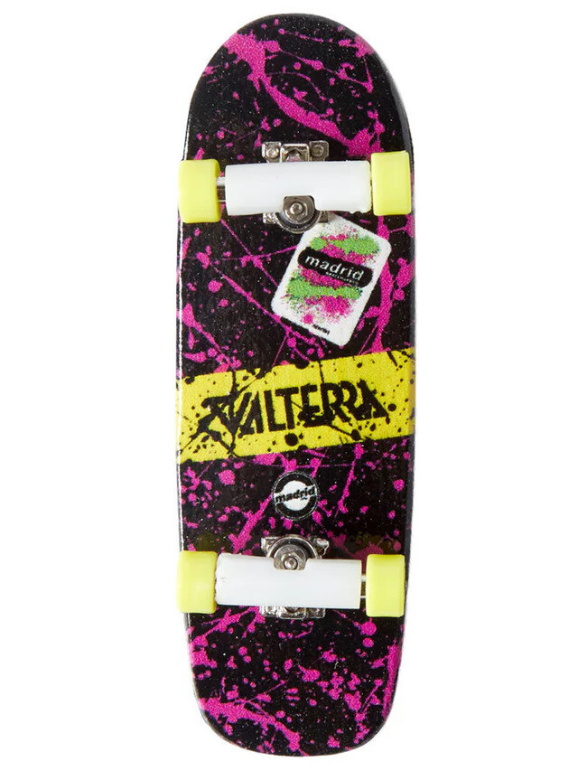 Madrid - Valtera Back to the Future 32mm - Fingerboard – Limited Edition