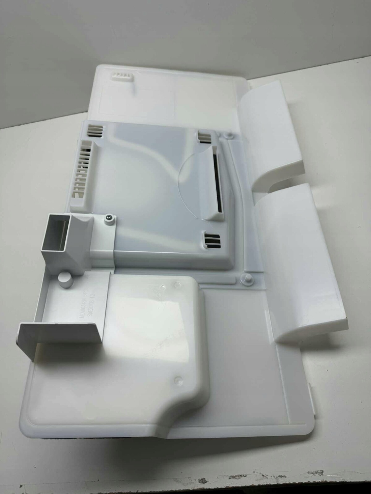 Kryt výparníku AEB73764531 Lg