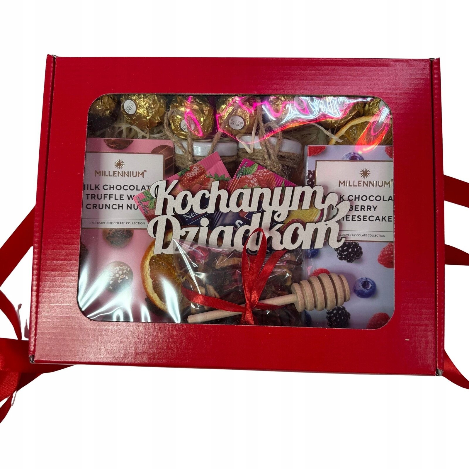 Dárková Sada Koš Dárek Den Prarodičů Čokoláda Medy Čaje Červená