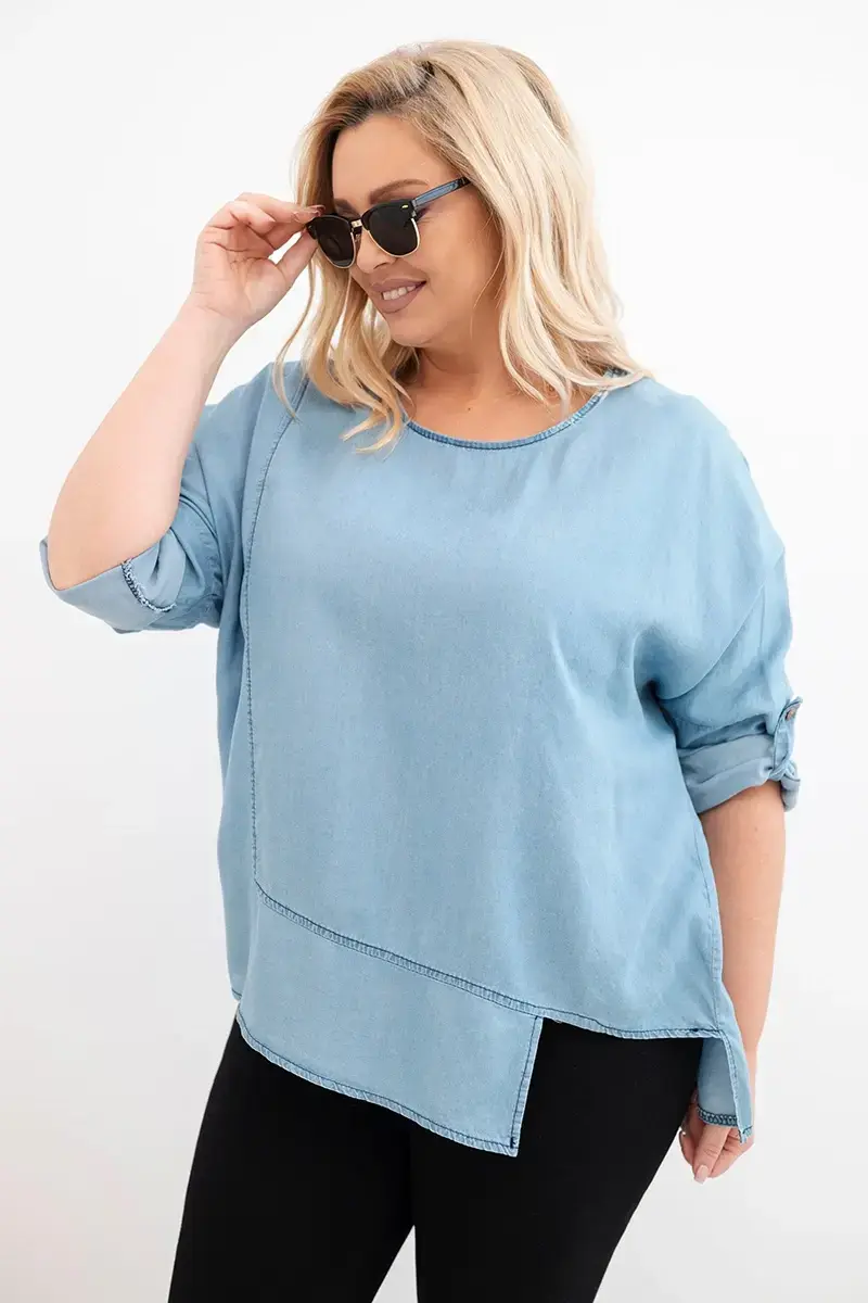Plus size top z lyocellu s asymetrickým spodkem