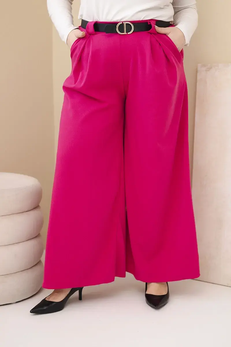 Plus size kalhoty s páskem fuchsiové
