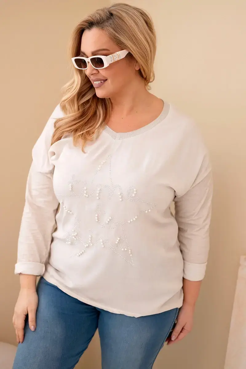 Kesi Włoski Dámská blůza Plus Size s potiskem a perlami béžová