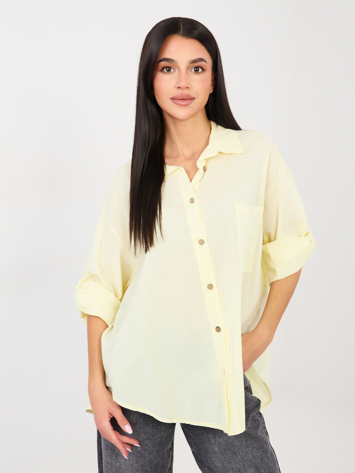 Žlutá košile s dlouhým rukávem