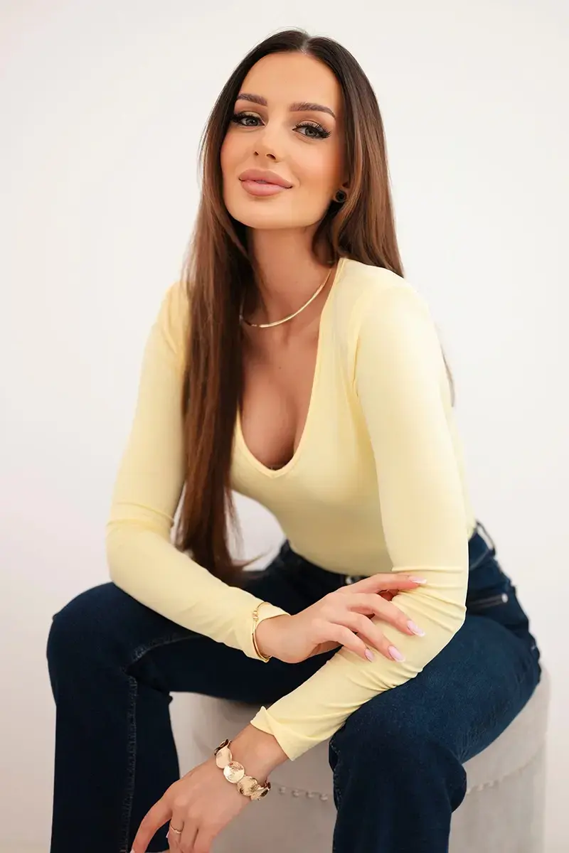 Kesi Włoski Dámská blůza s výstřihem do V a dlouhým rukávem žlutá